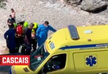 Cascais: Idosa de 82 anos resgatada por populares na Praia da Parede Idosa Parede